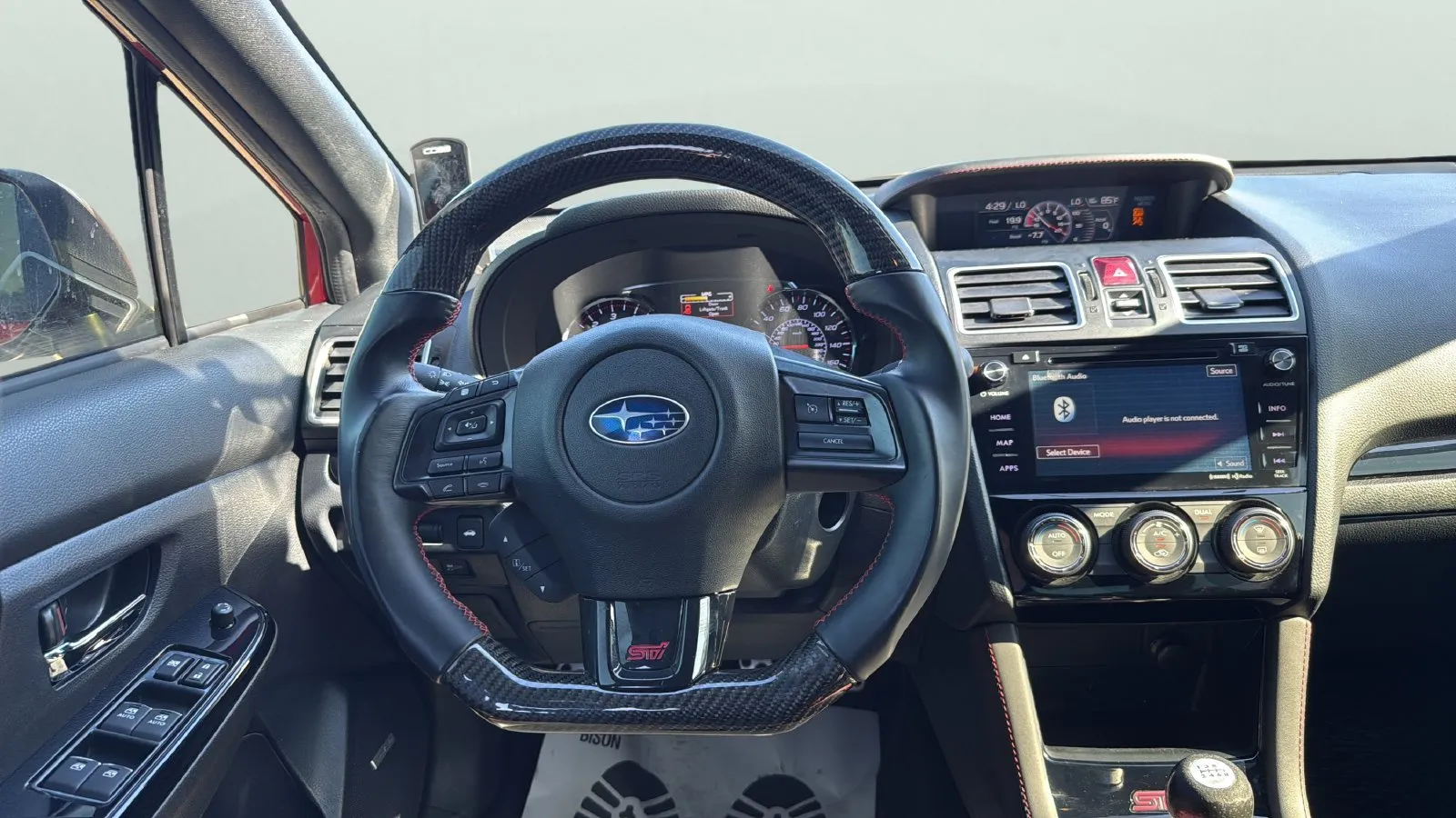 Subaru WRX photo 12