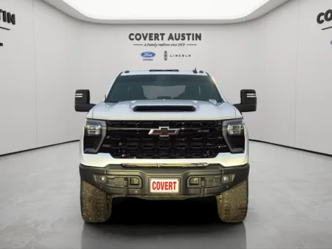 More photos of 2025 Chevrolet Silverado 2500 HD ZR2 at Covert Ford Lincoln, TX