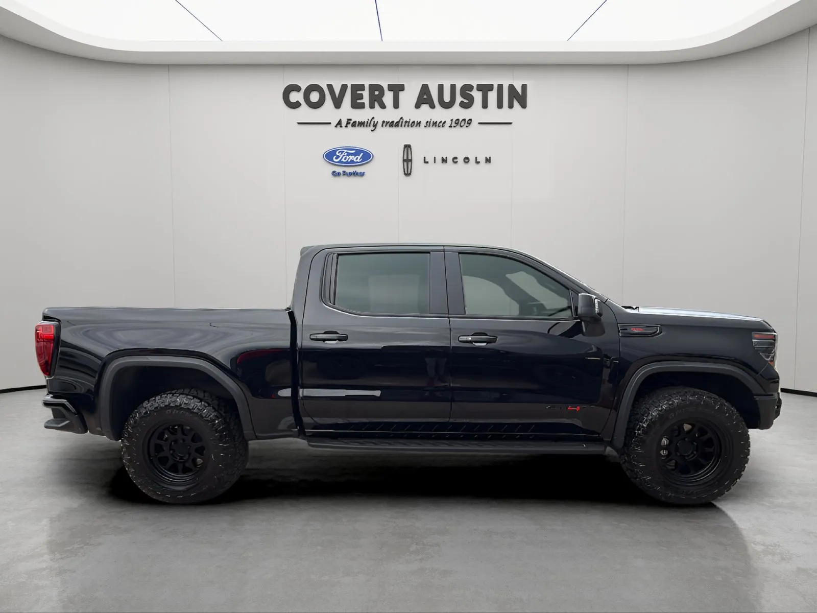GMC Sierra photo 6