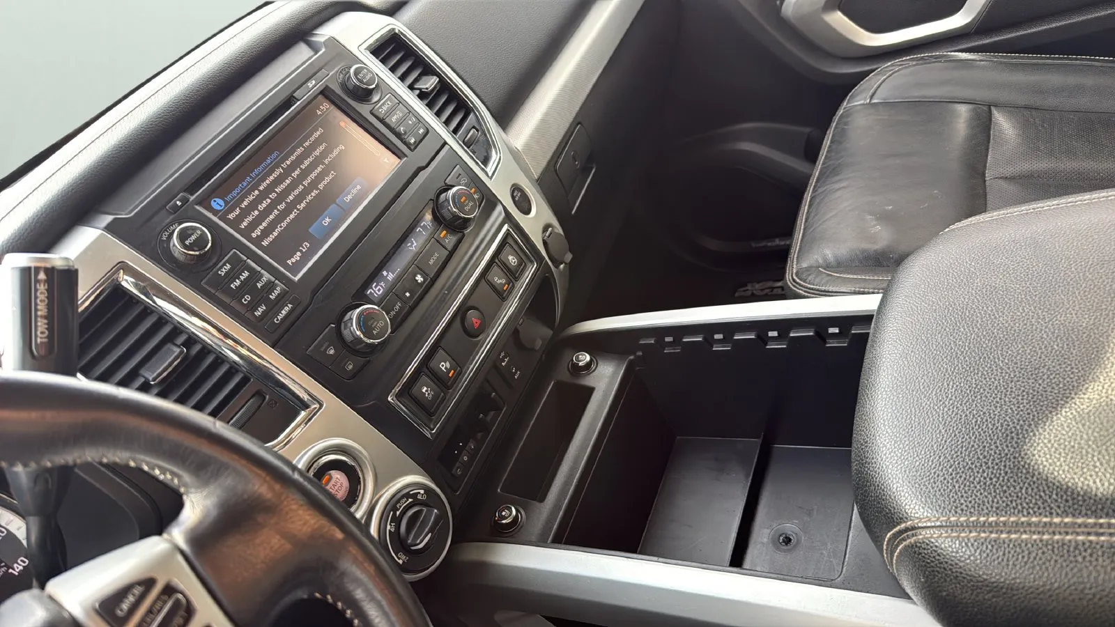Nissan Titan photo 18