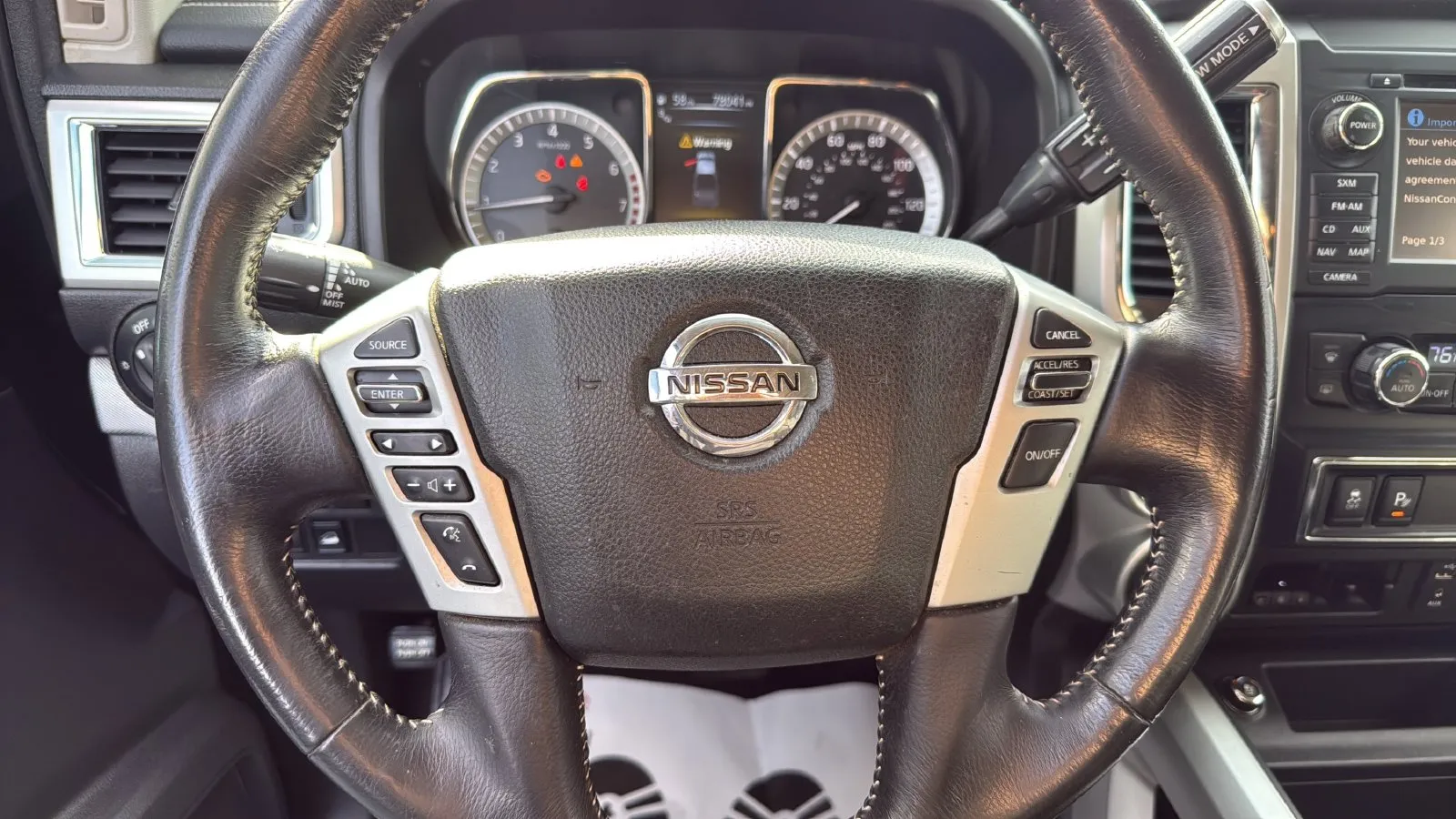 Nissan Titan photo 12