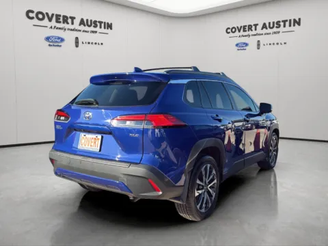 More photos of 2022 Toyota Corolla Cross XLE at Covert Ford Lincoln, TX