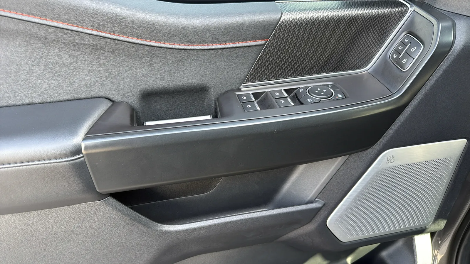 Ford F-150 photo 17