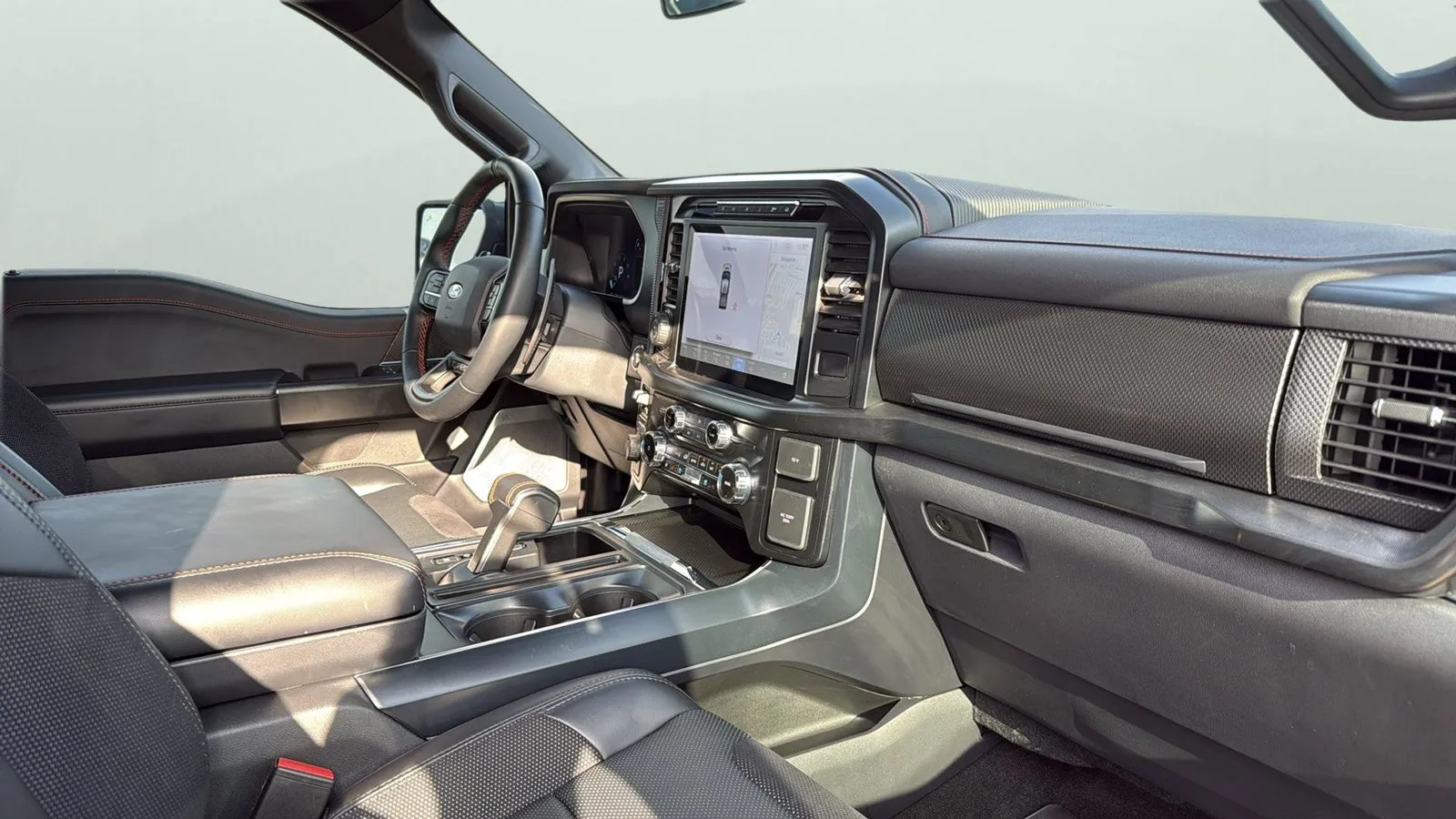 Ford F-150 photo 36