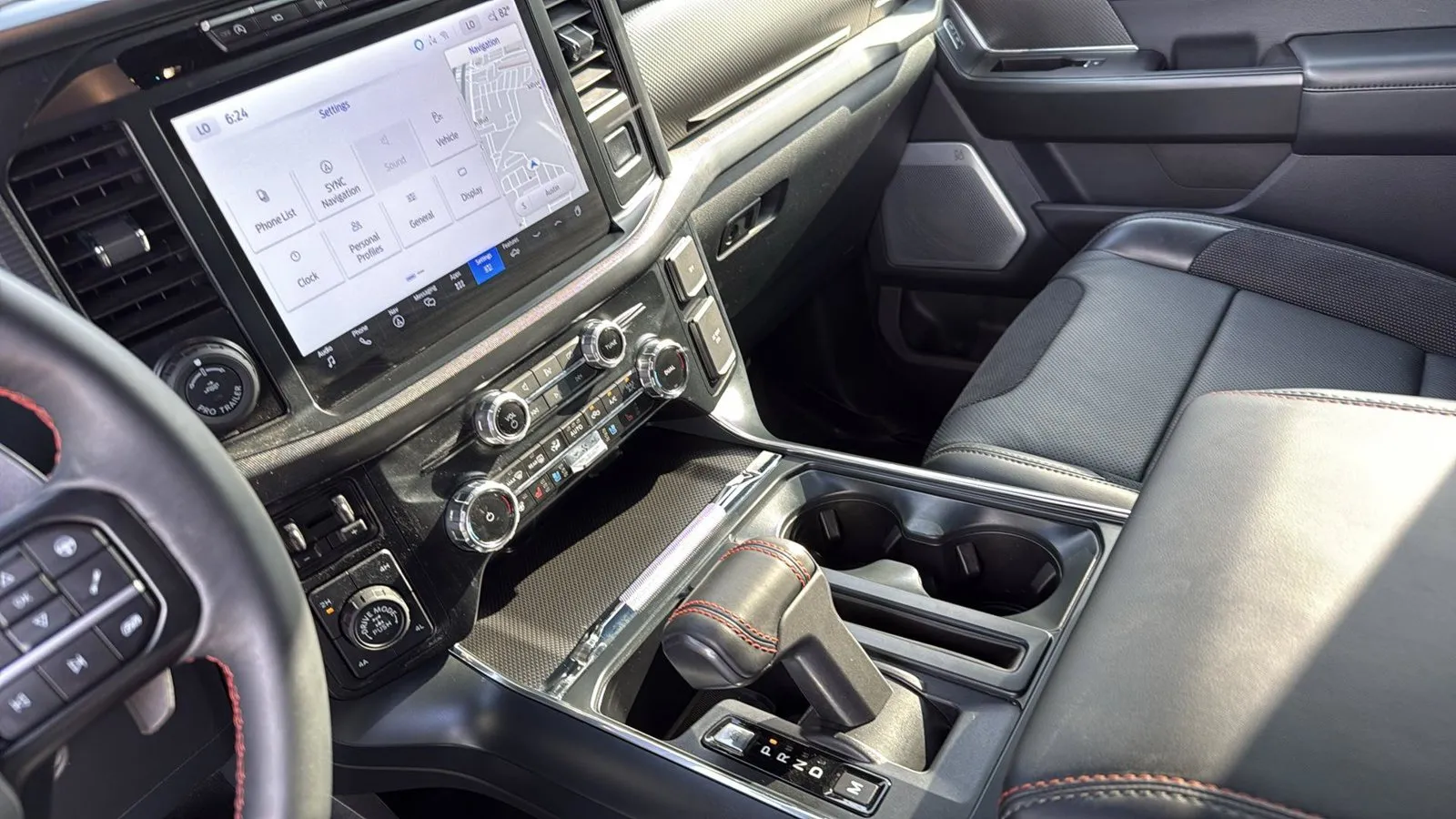 Ford F-150 photo 27