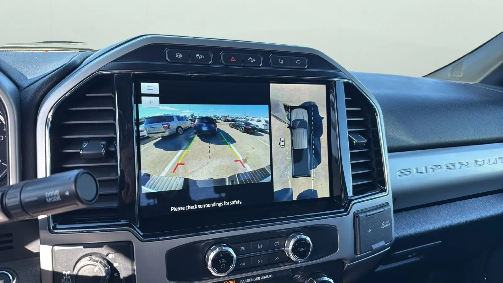 Ford F350SD photo 18