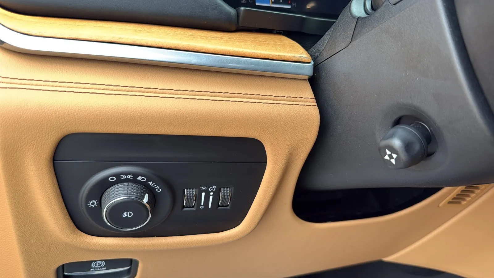 Jeep Grand Cherokee L photo 17