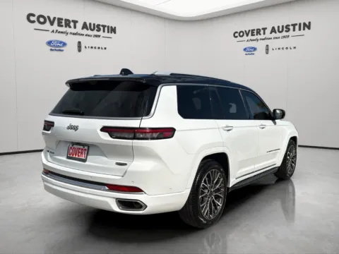 More photos of 2021 Jeep Grand Cherokee L Summit at Covert Ford Lincoln, TX