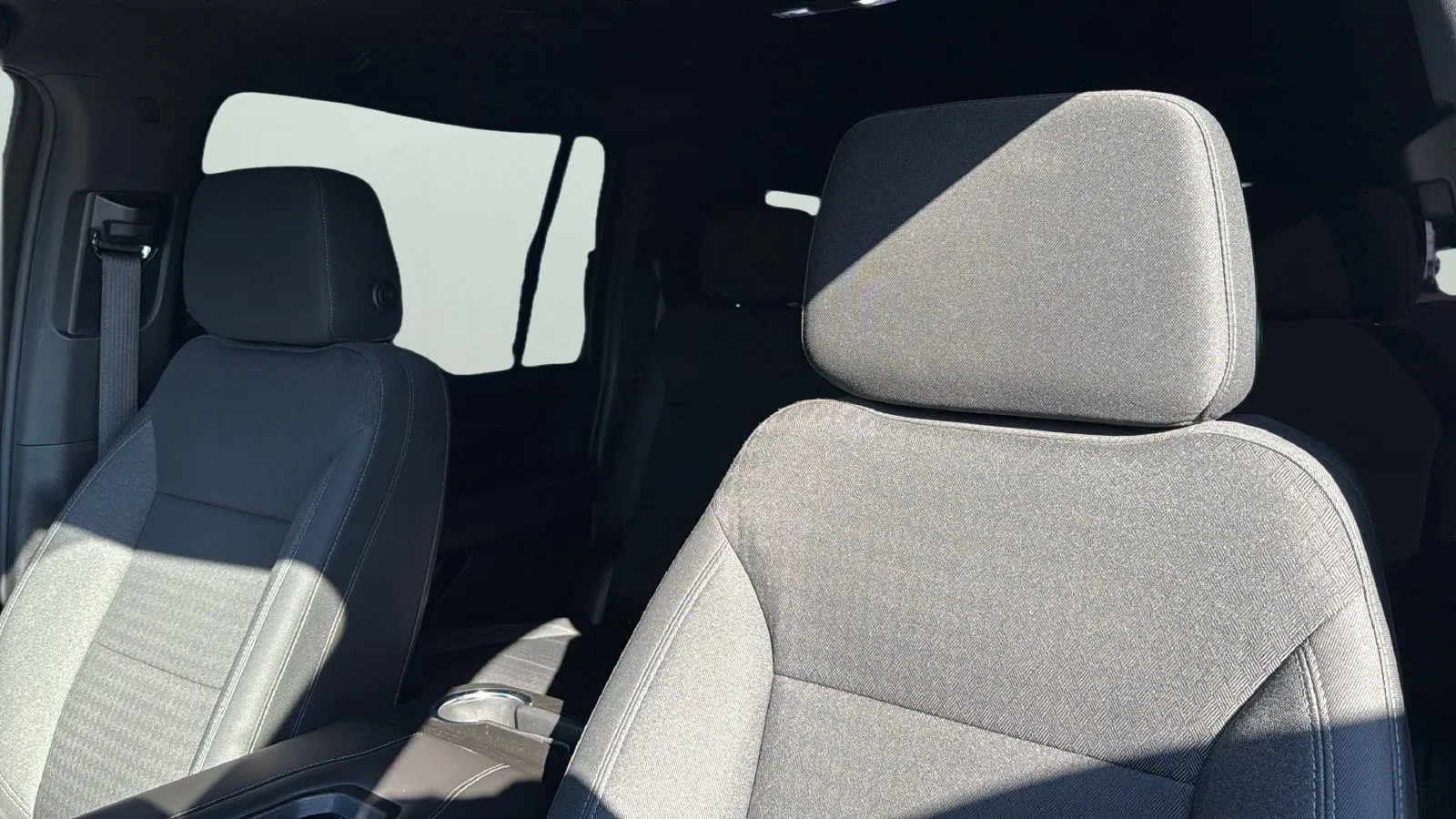 GMC Yukon XL photo 6