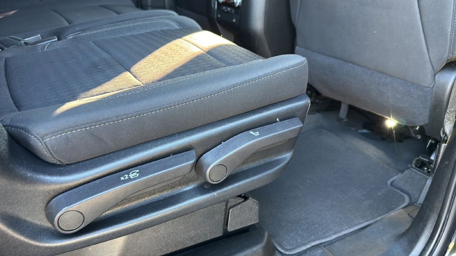 GMC Yukon XL photo 23
