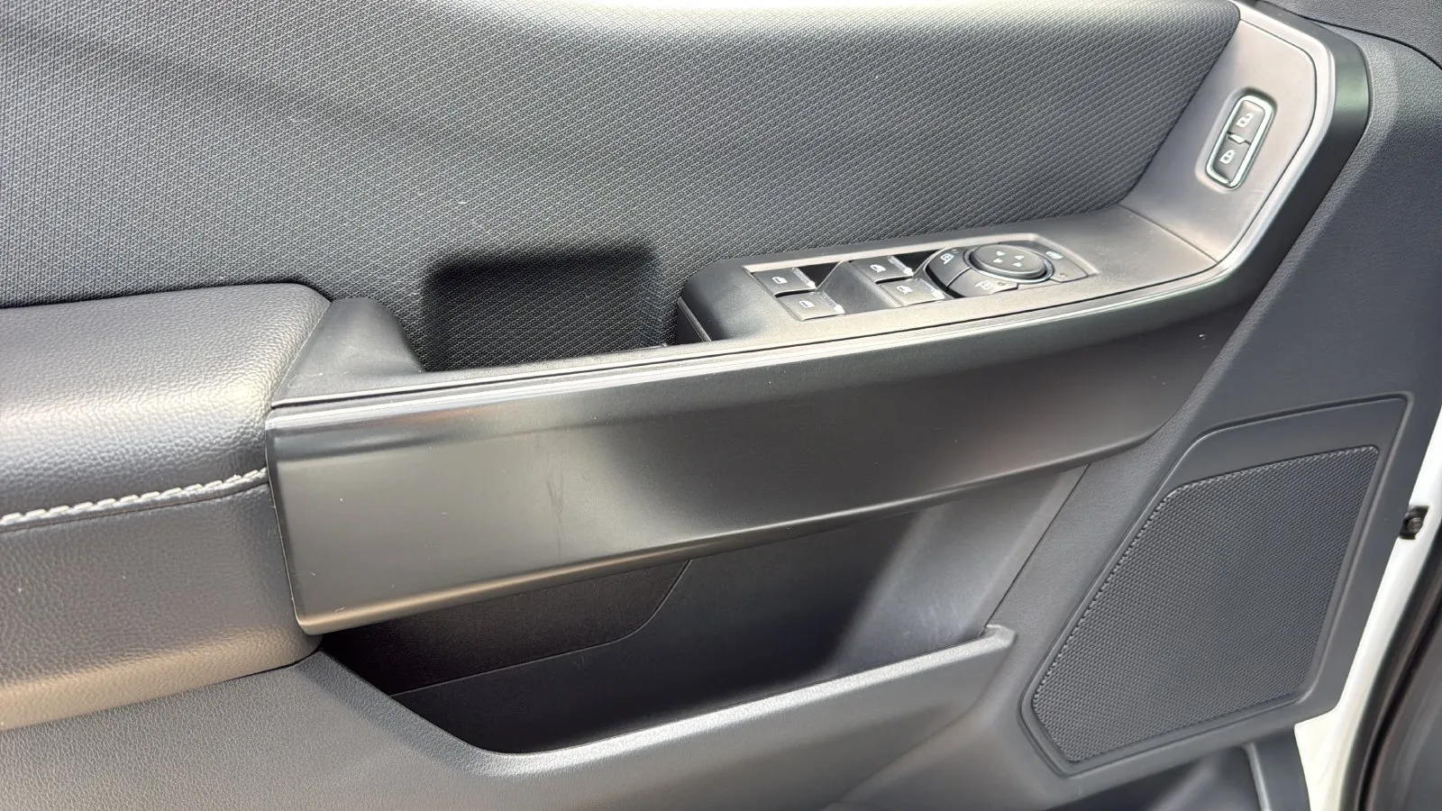 Ford F-150 photo 11