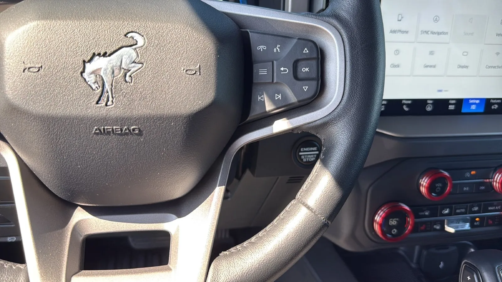 Ford Bronco photo 15
