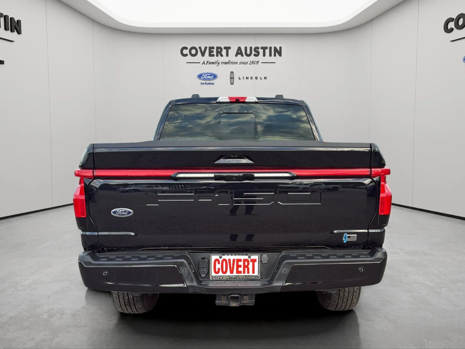 Ford F-150 photo 4