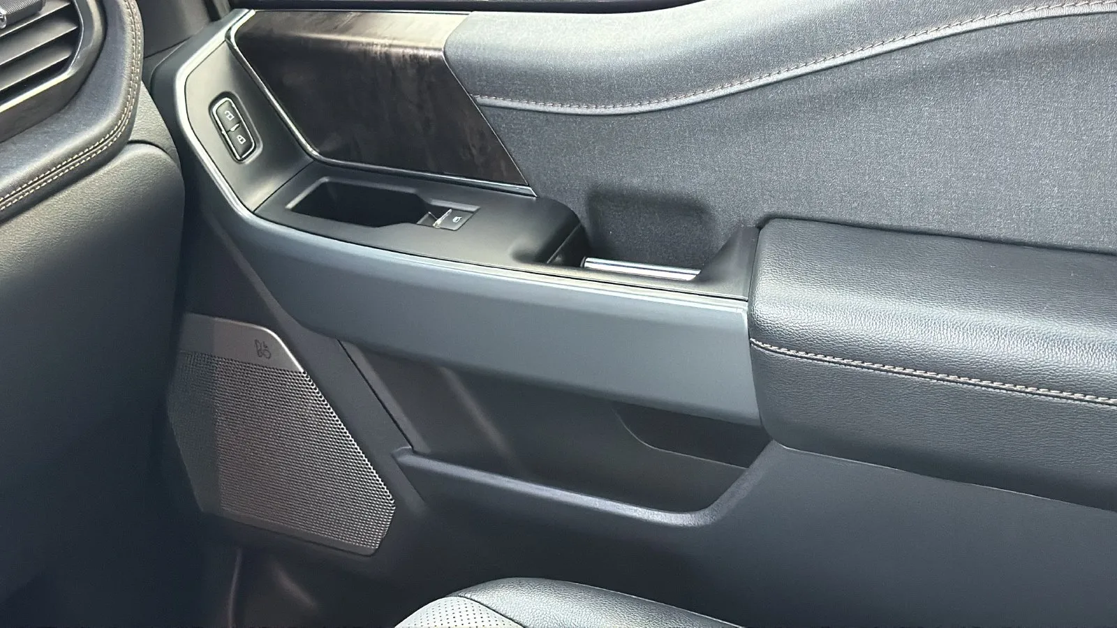 Ford F-150 photo 23