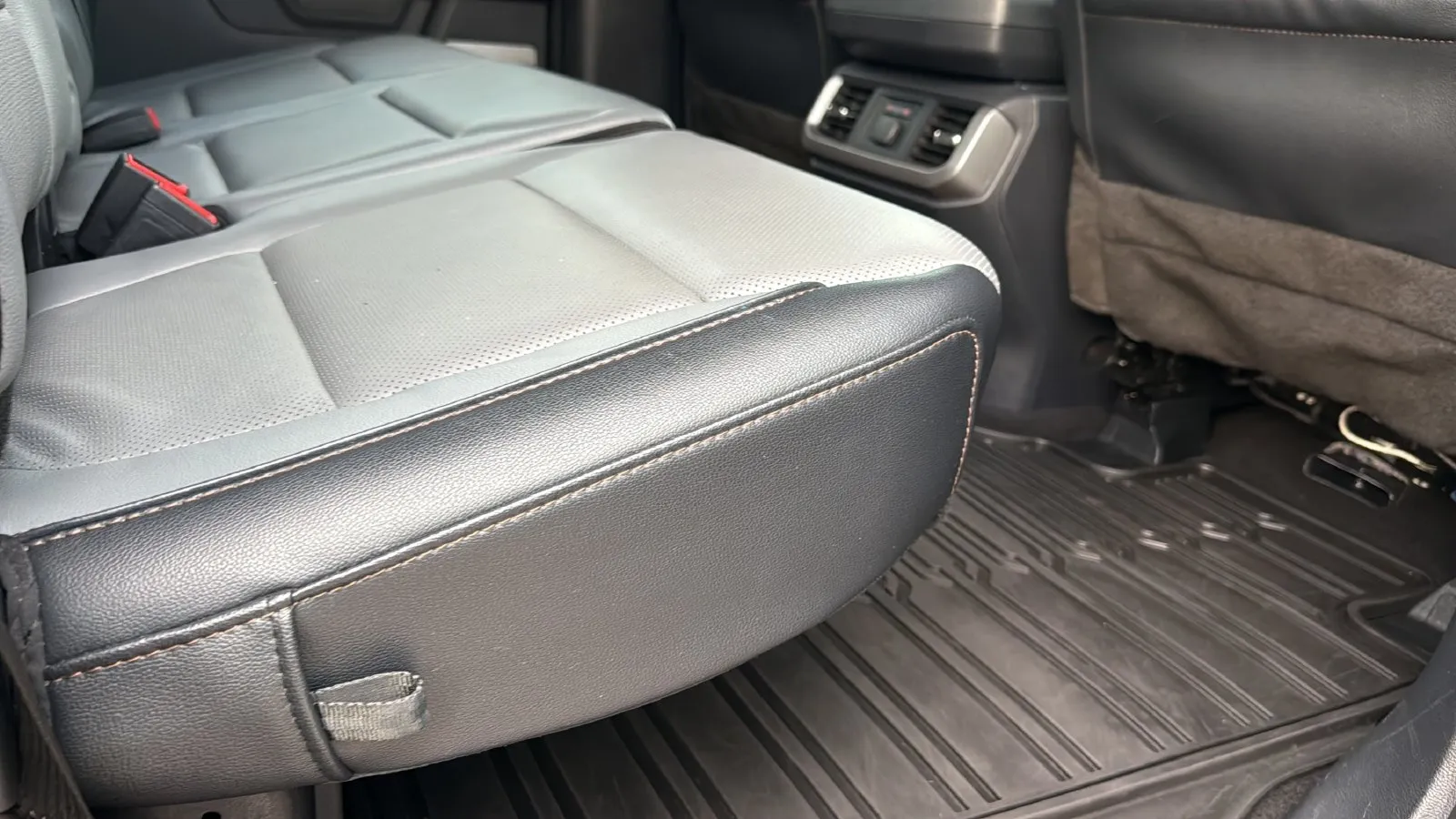 Ford F-150 photo 26