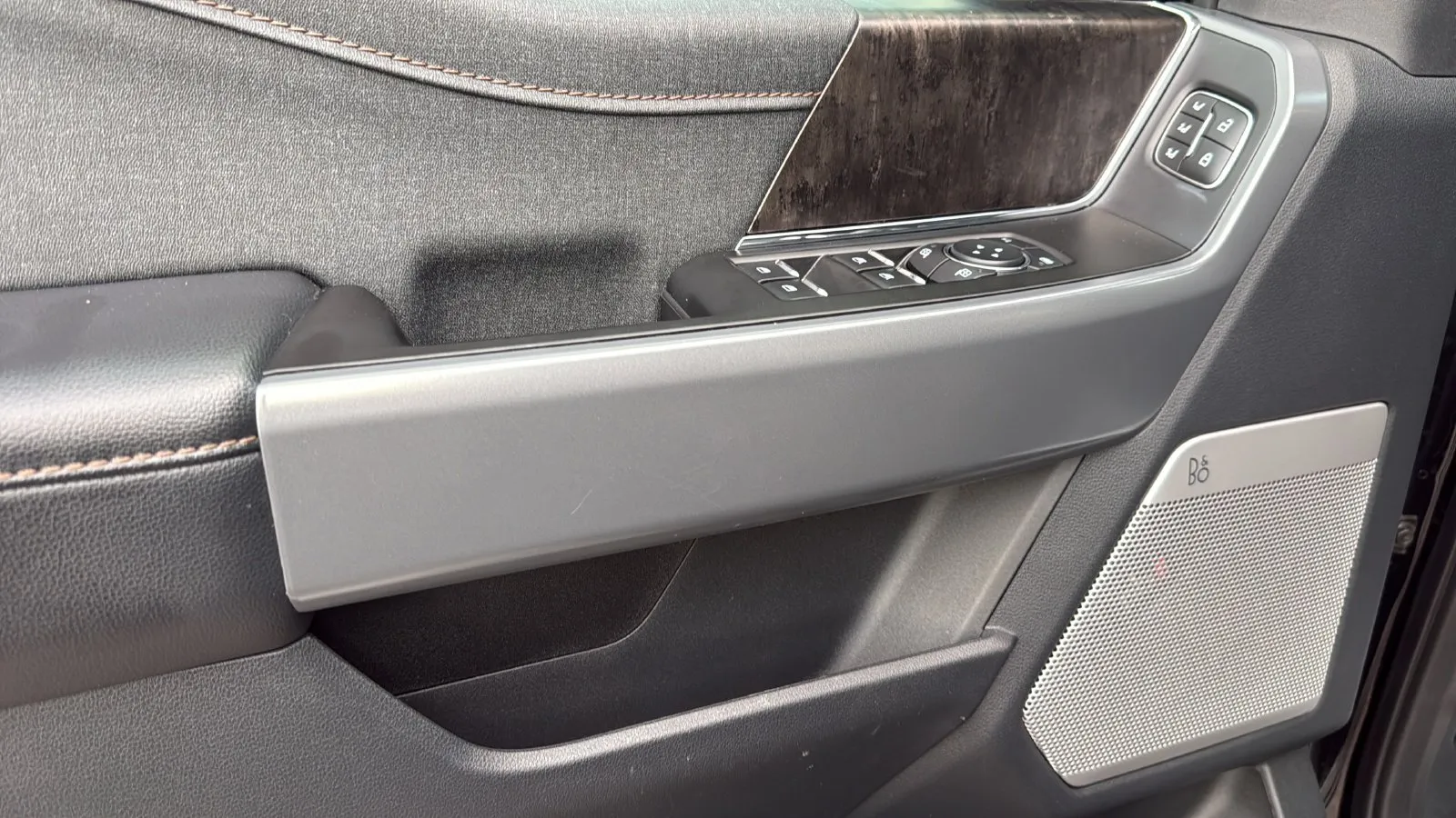 Ford F-150 photo 17