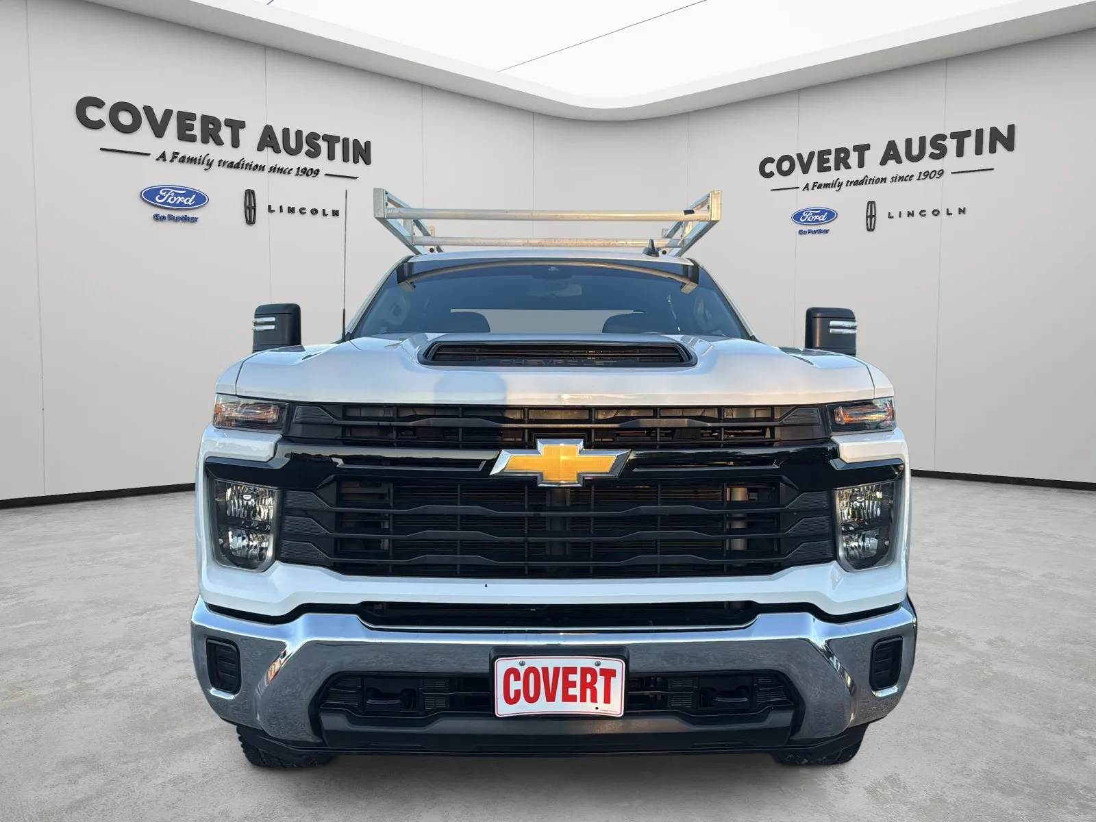 Chevrolet Silverado photo 8