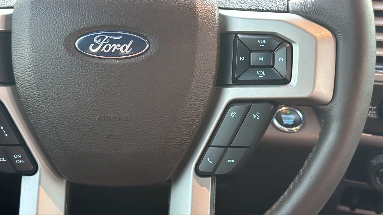 Ford F-150 photo 15