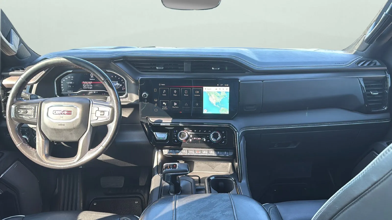 GMC Sierra photo 21
