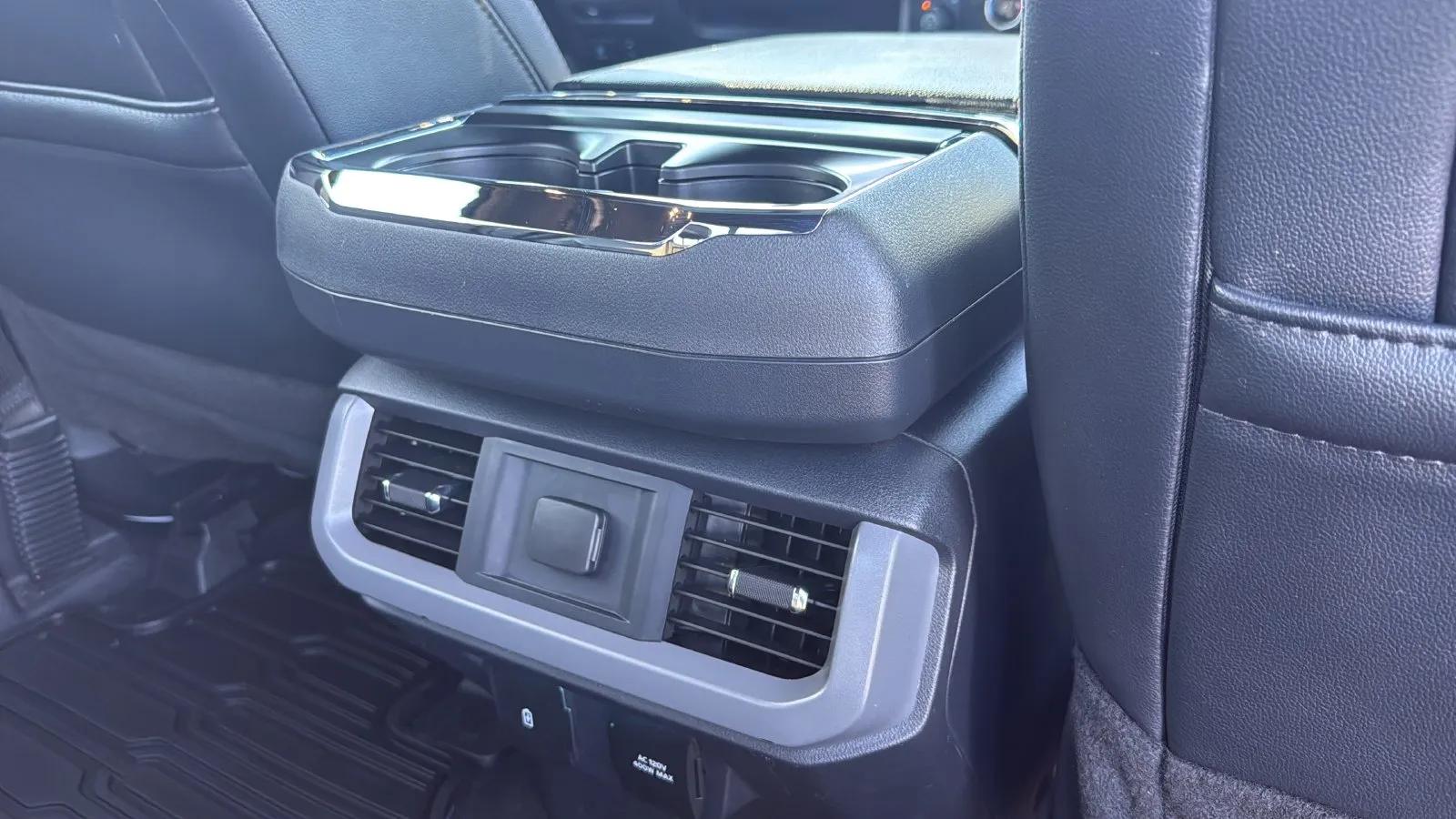Ford F-150 photo 27