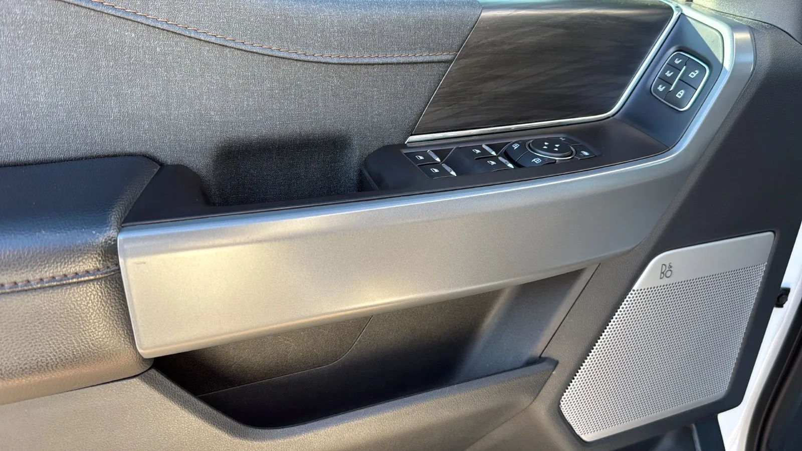 Ford F-150 photo 11