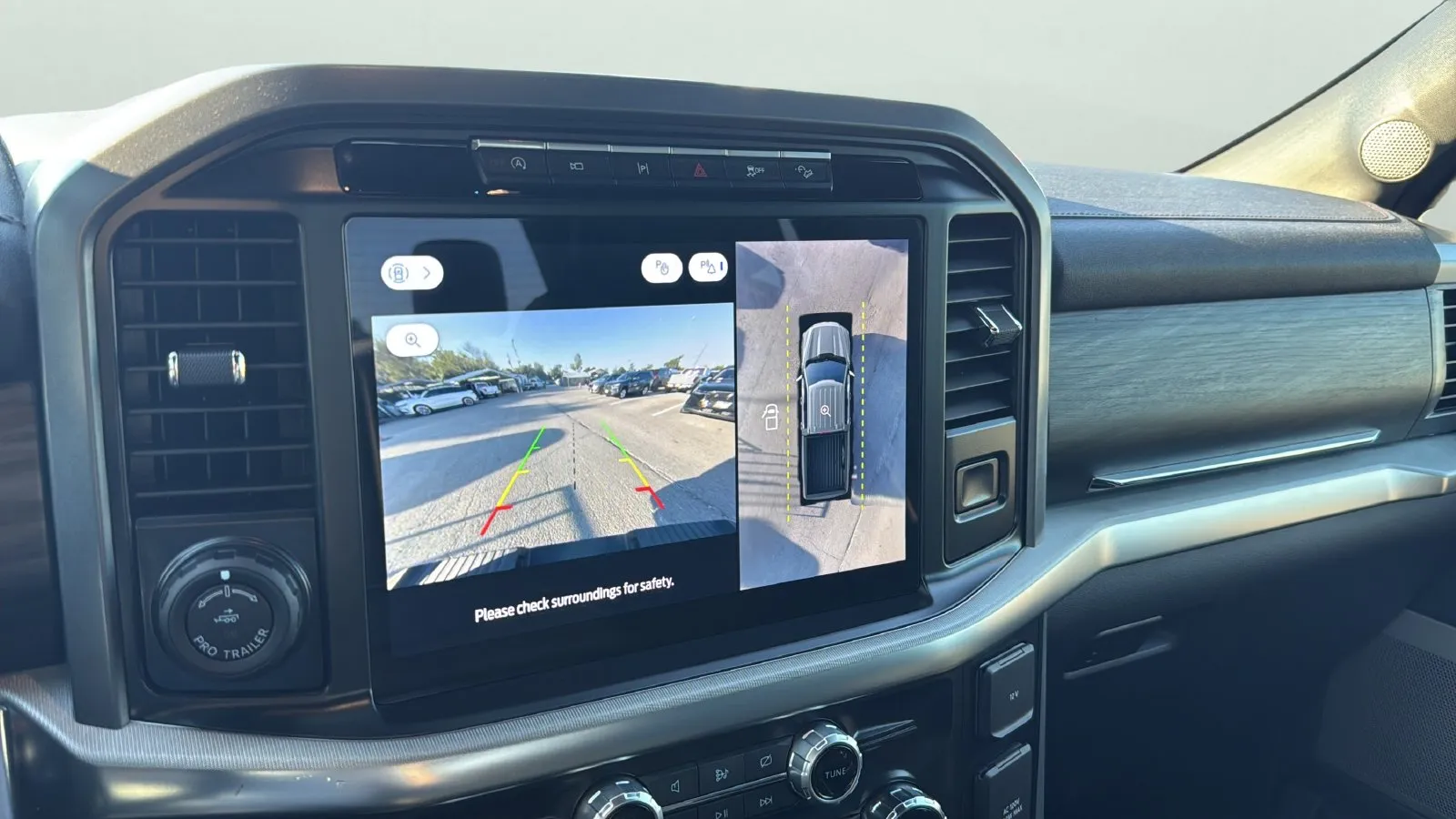 Ford F-150 photo 18