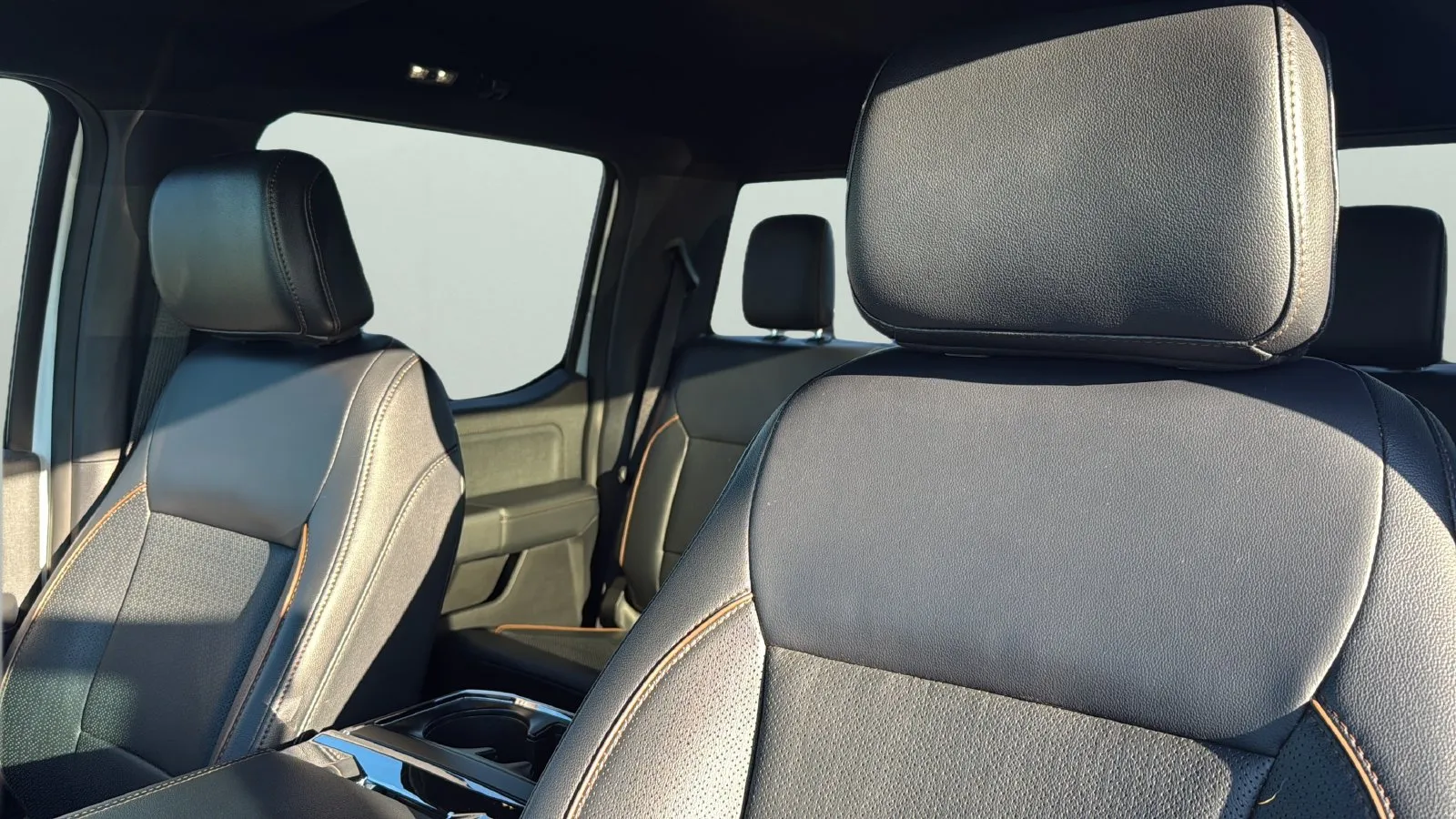 Ford F-150 photo 9
