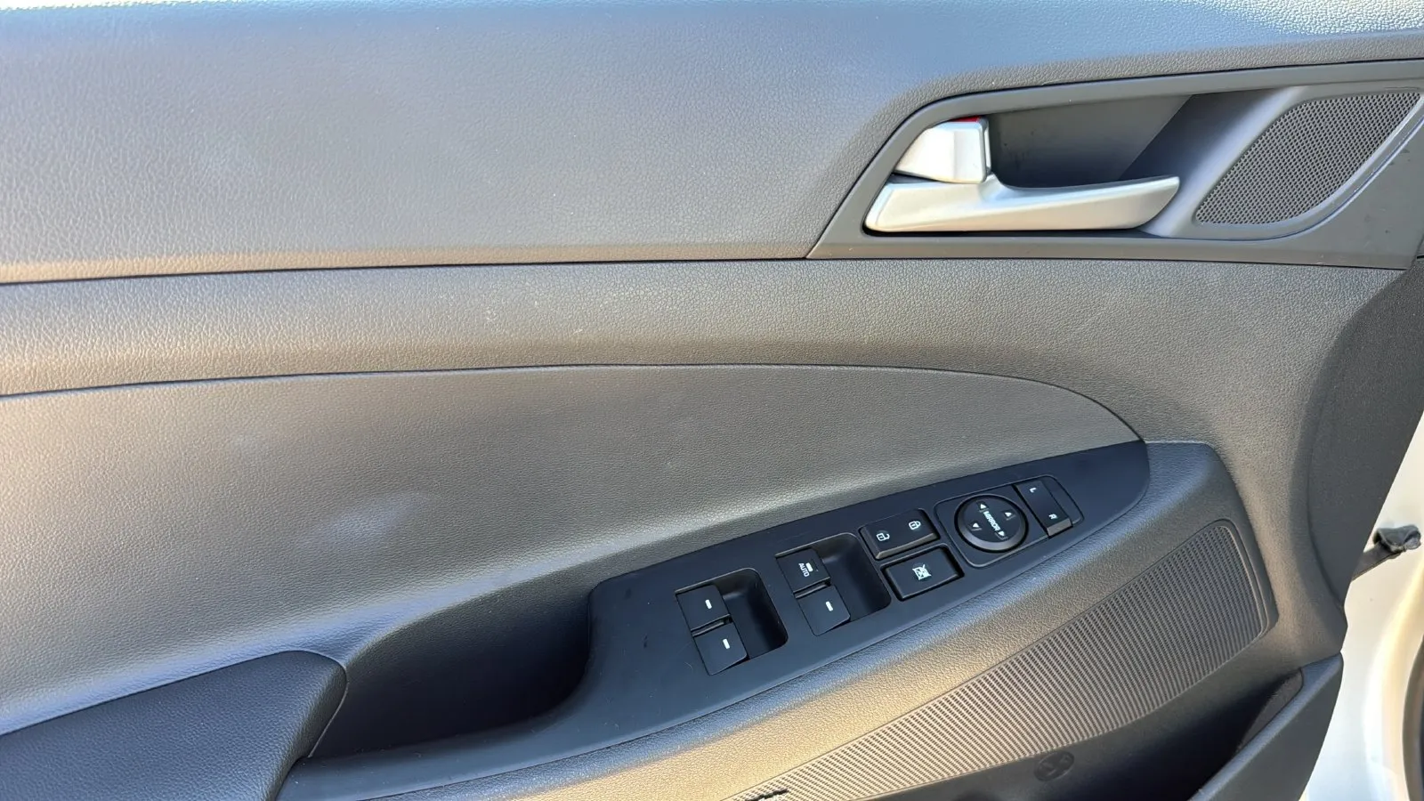 Hyundai Tucson photo 8