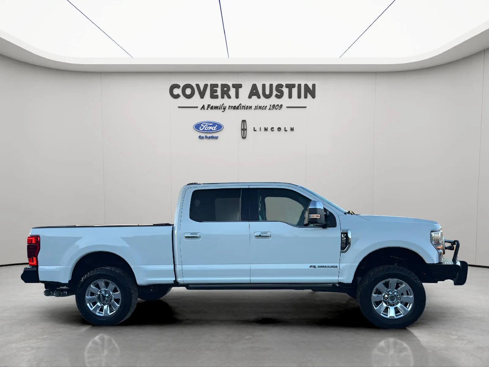 Ford F-250SD photo 6