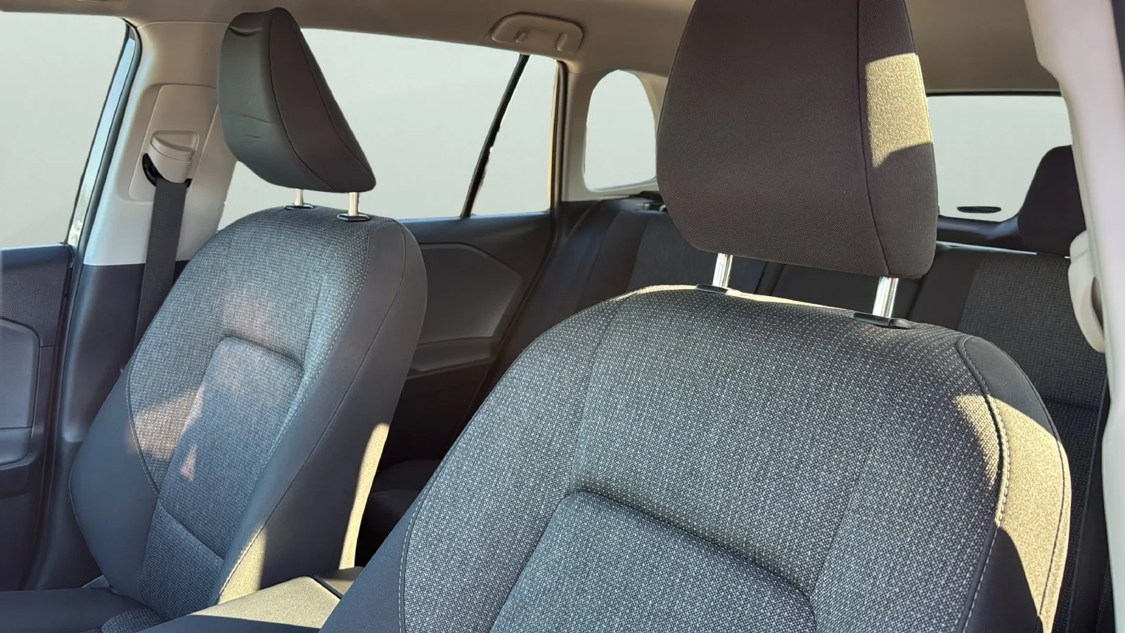 Toyota RAV4 photo 9