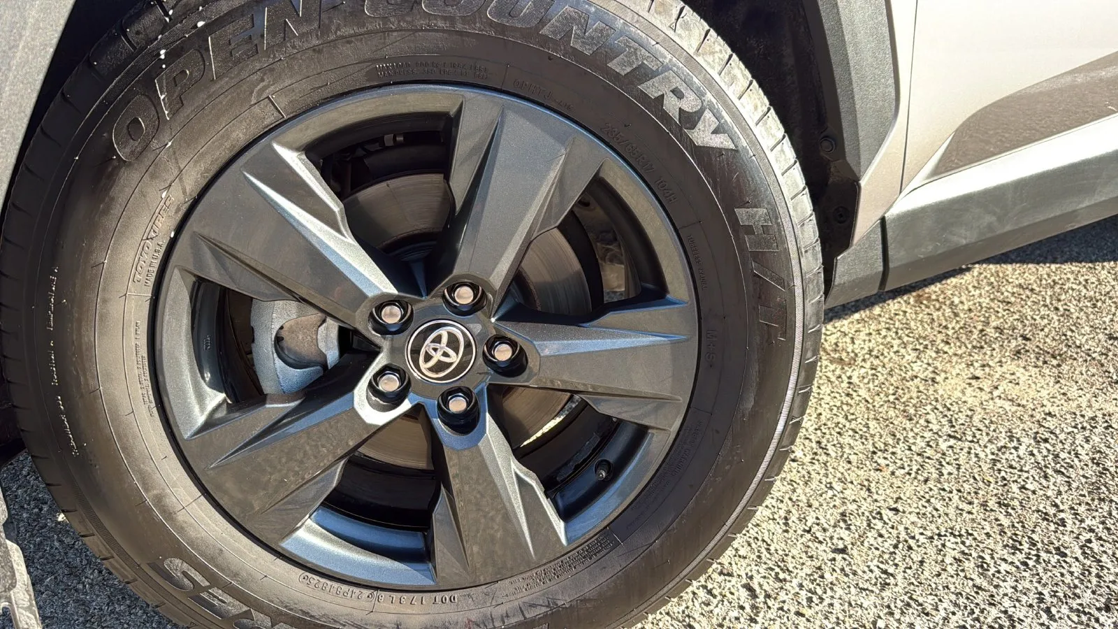 Toyota RAV4 photo 29