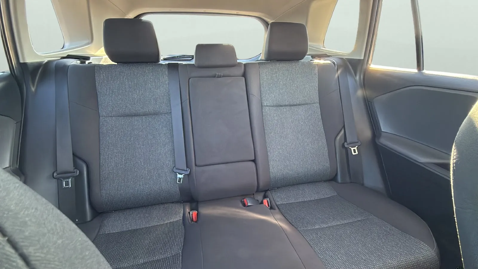 Toyota RAV4 photo 25