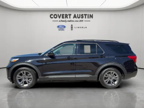 Photos of 2022 Ford Explorer XLT for sale in Austin, TX at Covert Ford Lincoln