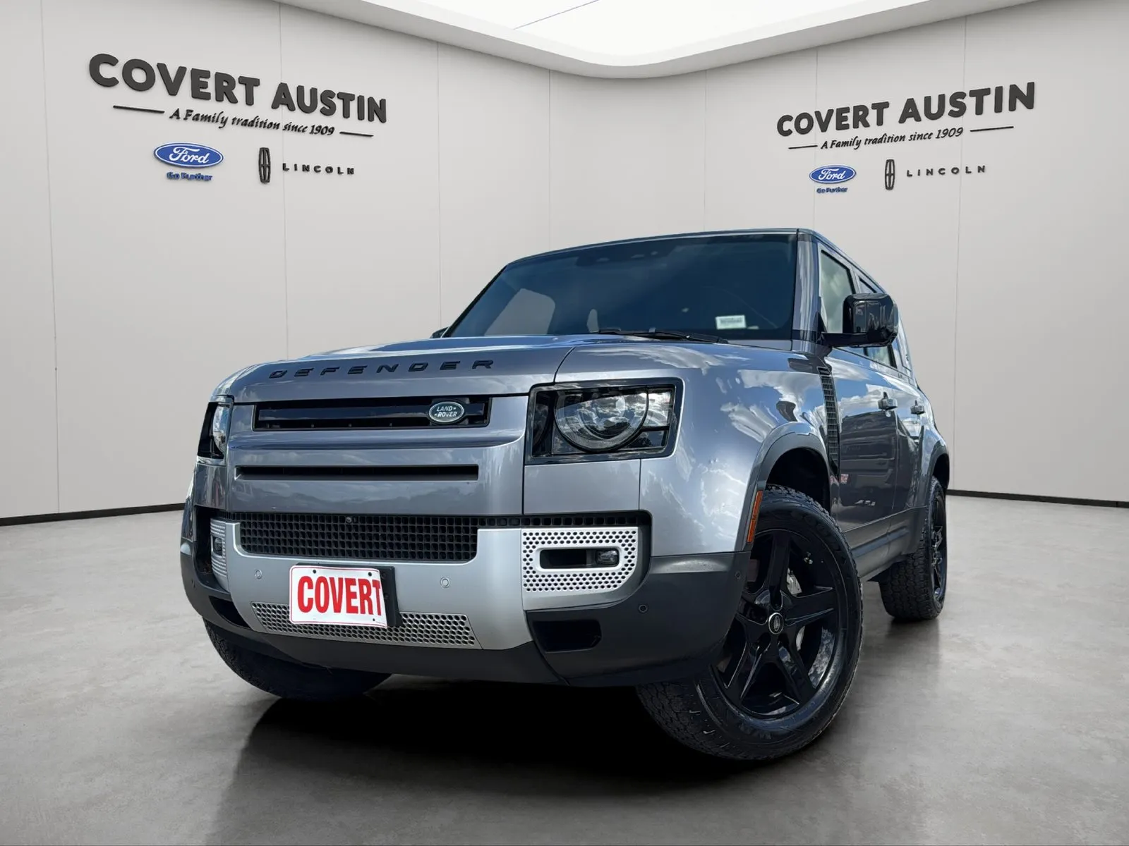 Gray 2020 Land Rover Defender 110 SE for sale in Austin, TX