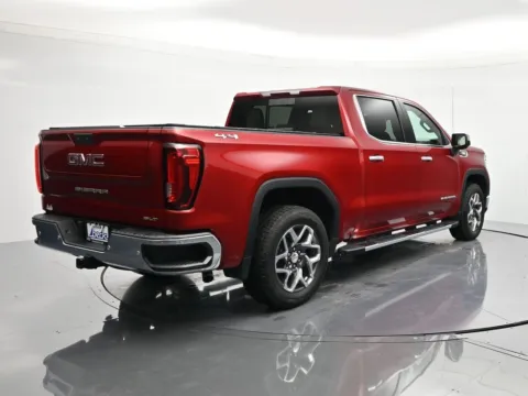 More photos of 2024 GMC Sierra 1500 SLT at Beck Chevrolet GMC, FL