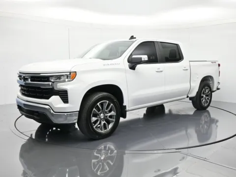 White 2023 Chevrolet Silverado 1500 LT for sale in Palatka, FL