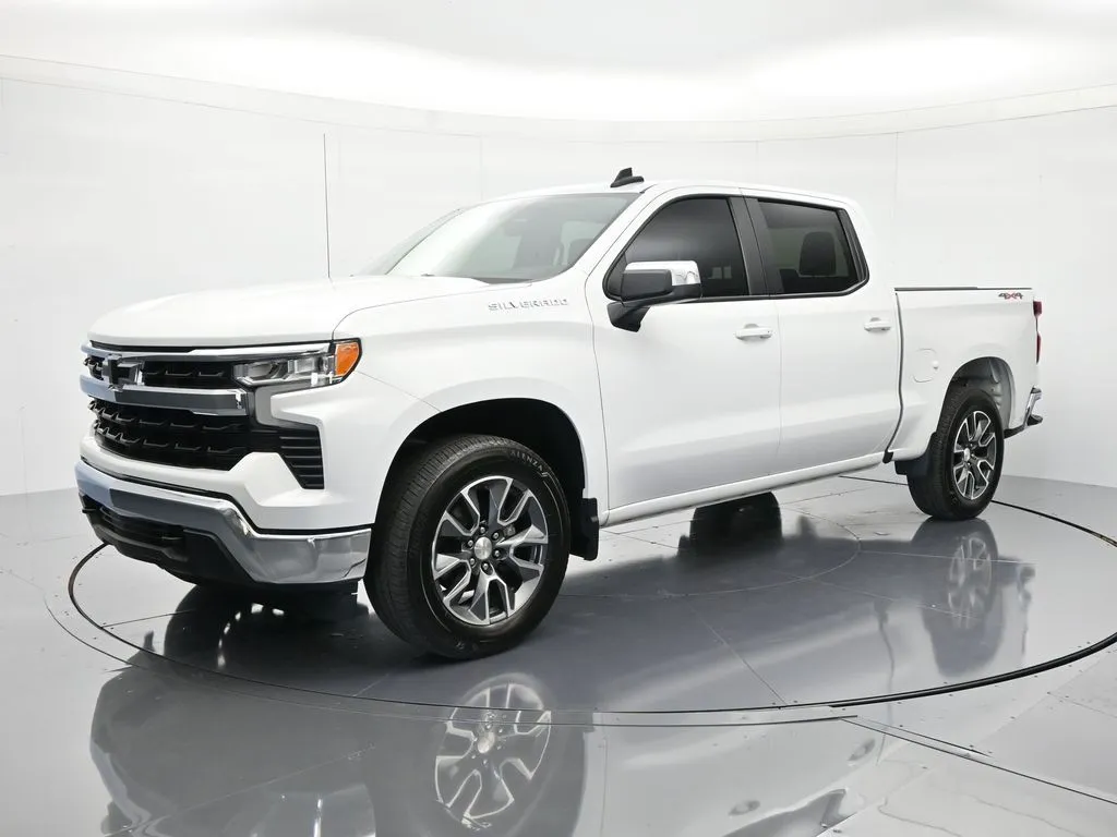 White 2023 Chevrolet Silverado 1500 LT for sale in Palatka, FL