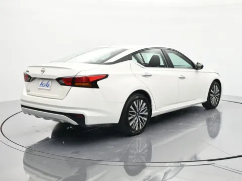 More photos of 2025 Nissan Altima 2.5 SV at Beck Chevrolet GMC, FL