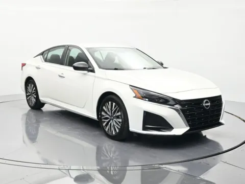 Another view of 2025 Nissan Altima 2.5 SV for sale in Palatka, FL at Beck Chevrolet GMC