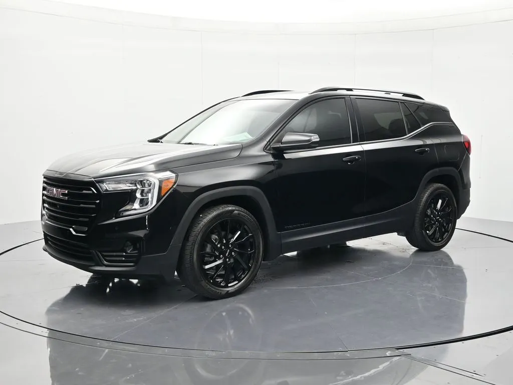 Black 2023 GMC Terrain SLT for sale in Palatka, FL
