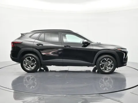 More photos of 2025 Chevrolet Trax LT at Beck Chevrolet GMC, FL