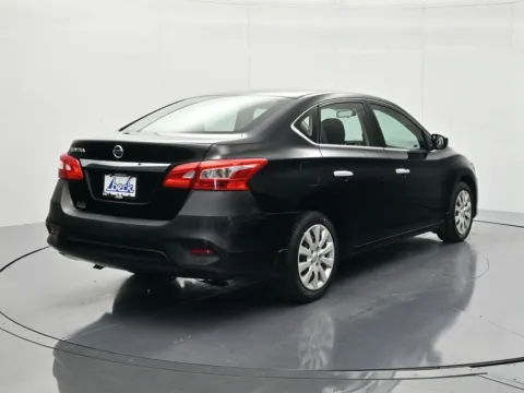 More photos of 2018 Nissan Sentra S at Beck Chevrolet GMC, FL