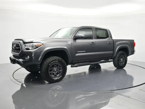 Gray 2017 Toyota Tacoma SR5 for sale in Palatka, FL