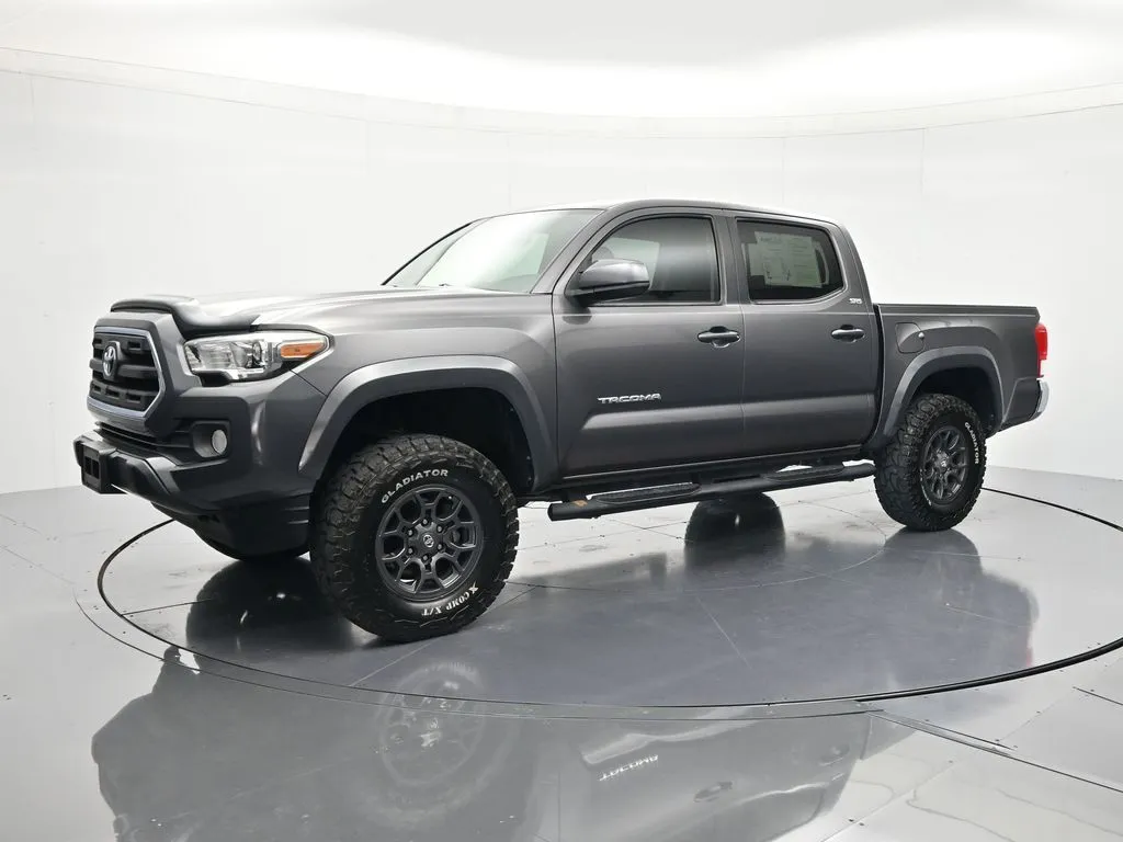 Gray 2017 Toyota Tacoma SR5 for sale in Palatka, FL