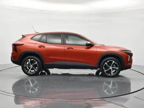 More photos of 2024 Chevrolet Trax 1RS at Beck Chevrolet GMC, FL