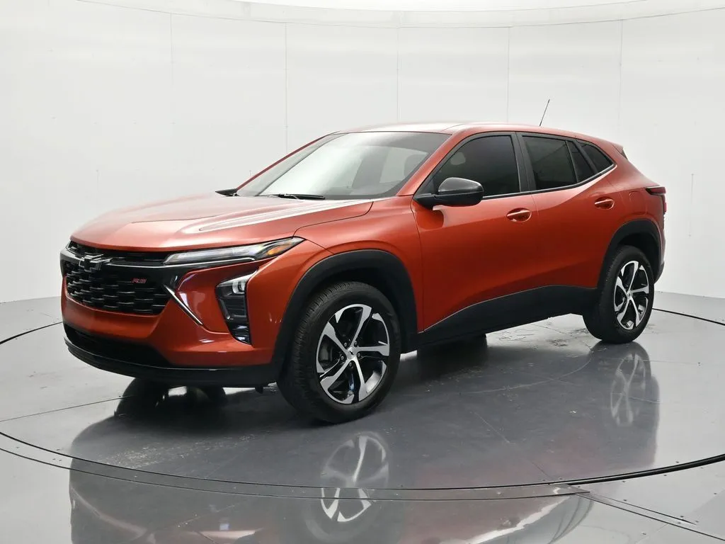 Orange 2024 Chevrolet Trax 1RS for sale in Palatka, FL