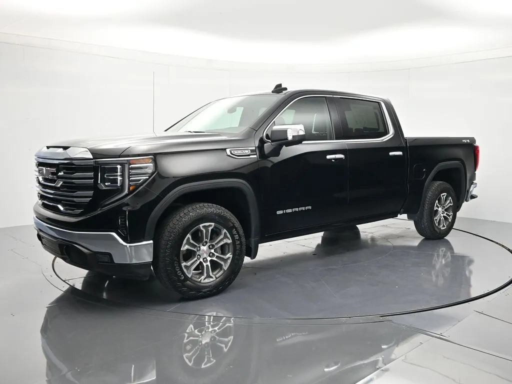 Black 2025 GMC Sierra 1500 SLT for sale in Palatka, FL