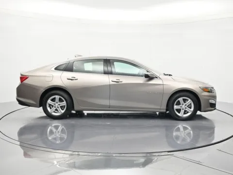 More photos of 2024 Chevrolet Malibu LT at Beck Chevrolet GMC, FL