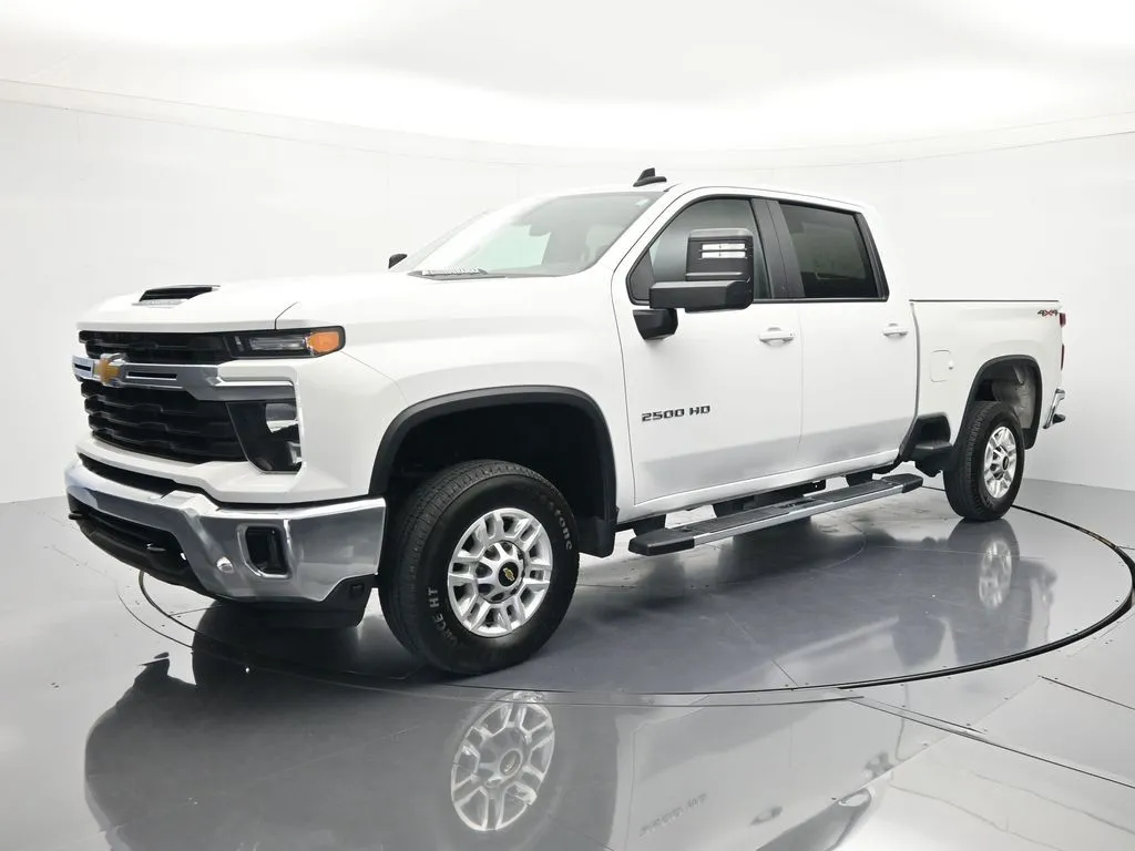 White 2025 Chevrolet Silverado 2500 HD LT for sale in Palatka, FL