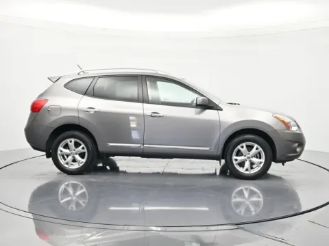 More photos of 2011 Nissan Rogue SV at Beck Chevrolet GMC, FL